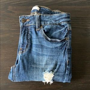 Ripped Low Rise Skinny Jean